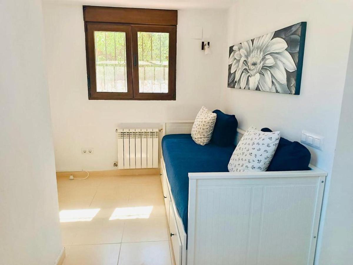 1-Bed Apartment Close To Moraira Town Centre Eksteriør bilde